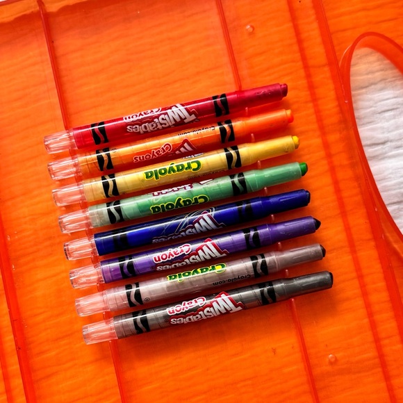 Bundle of activities - drawing - coloring books - crayons - melty beads
